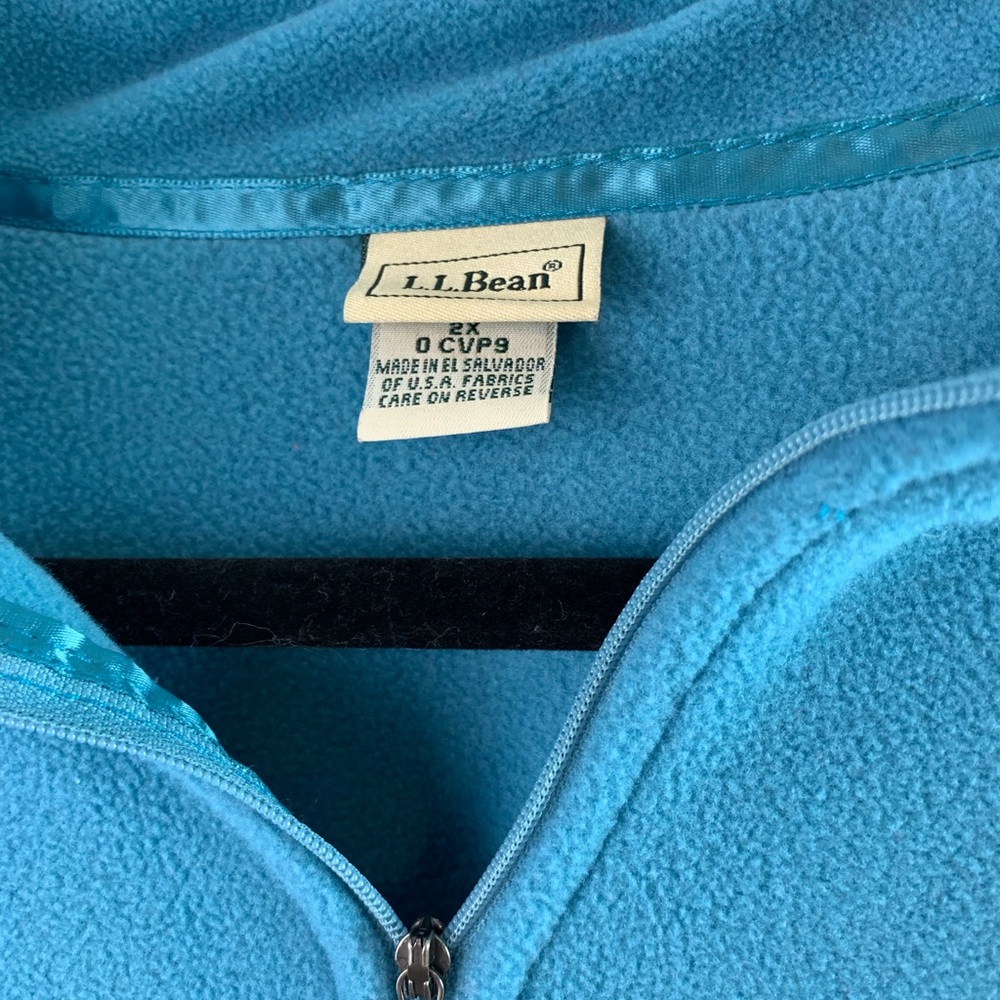 L.L.Bean - Picture 3 of 3